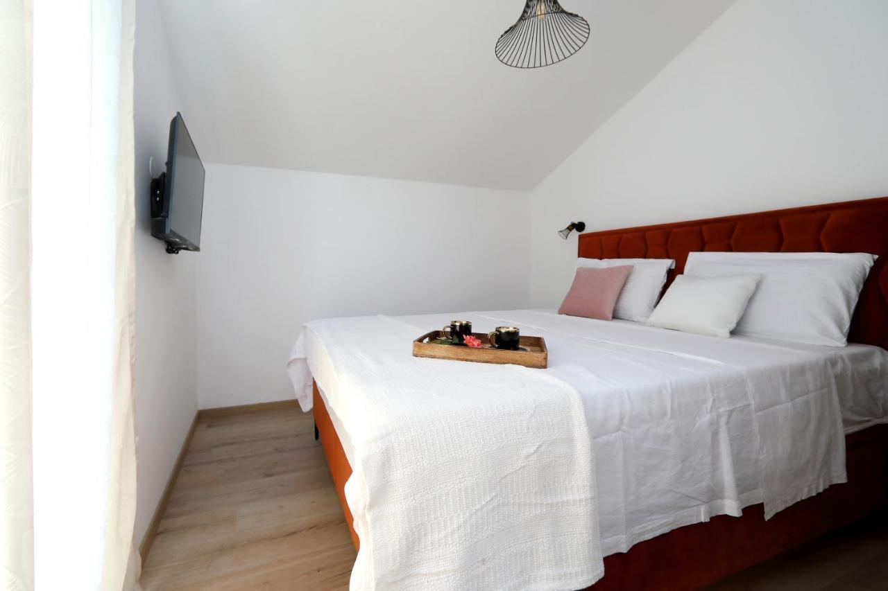 Luxury Apartments Monika Near The Sea With Private Parking Bibinje Exterior foto